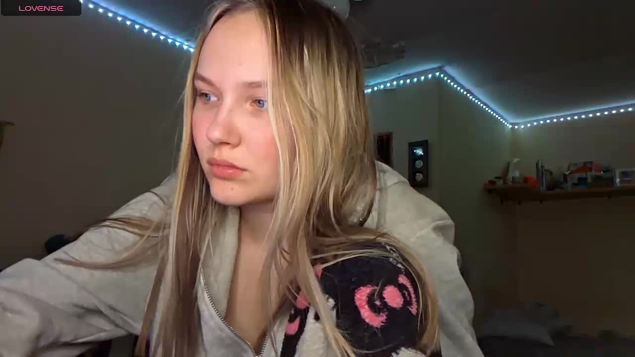 MilagroKailey Adult Chat March 16, 2026