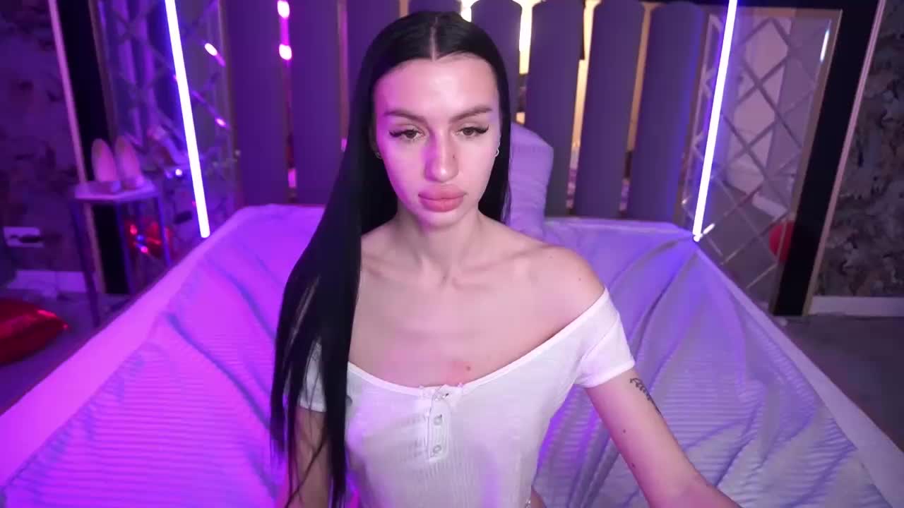 SnowWhiteee Adult Chat March 15, 2026