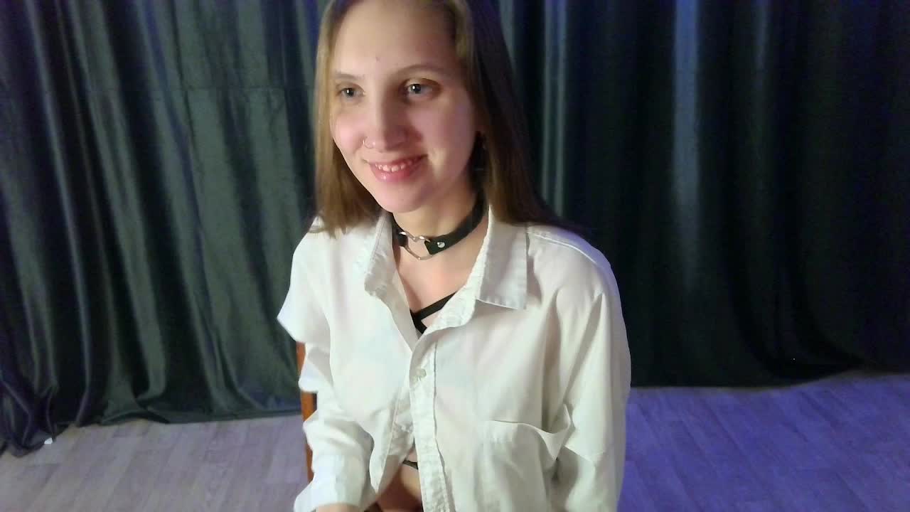 layladiar Adult Chat March 16, 2026