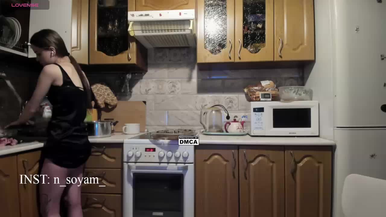 KikiSoHigh Adult Chat March 15, 2026