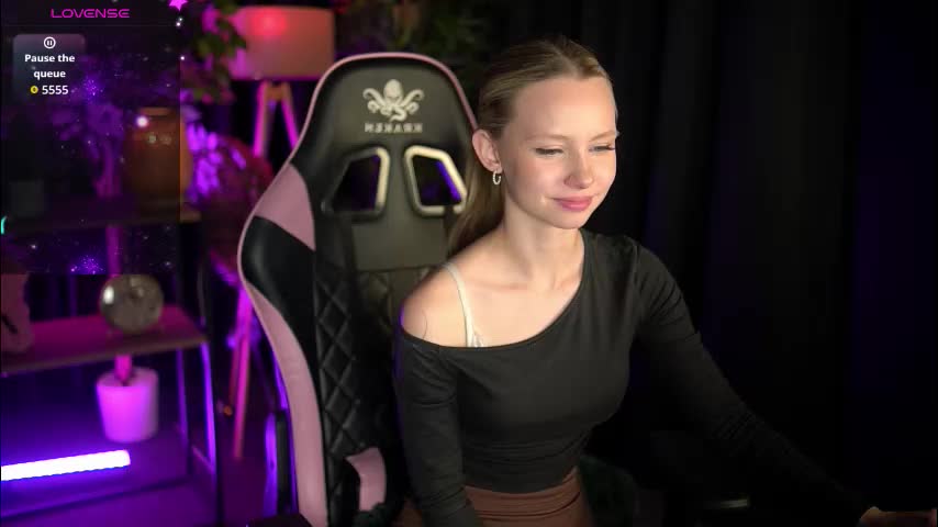 sweetdaisy_me Adult Chat March 15, 2026