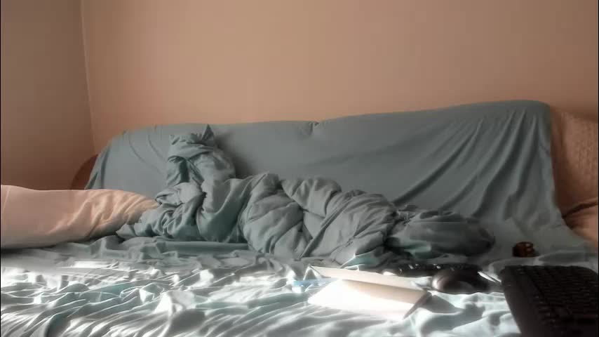 issabelle_69 Adult Chat March 16, 2026