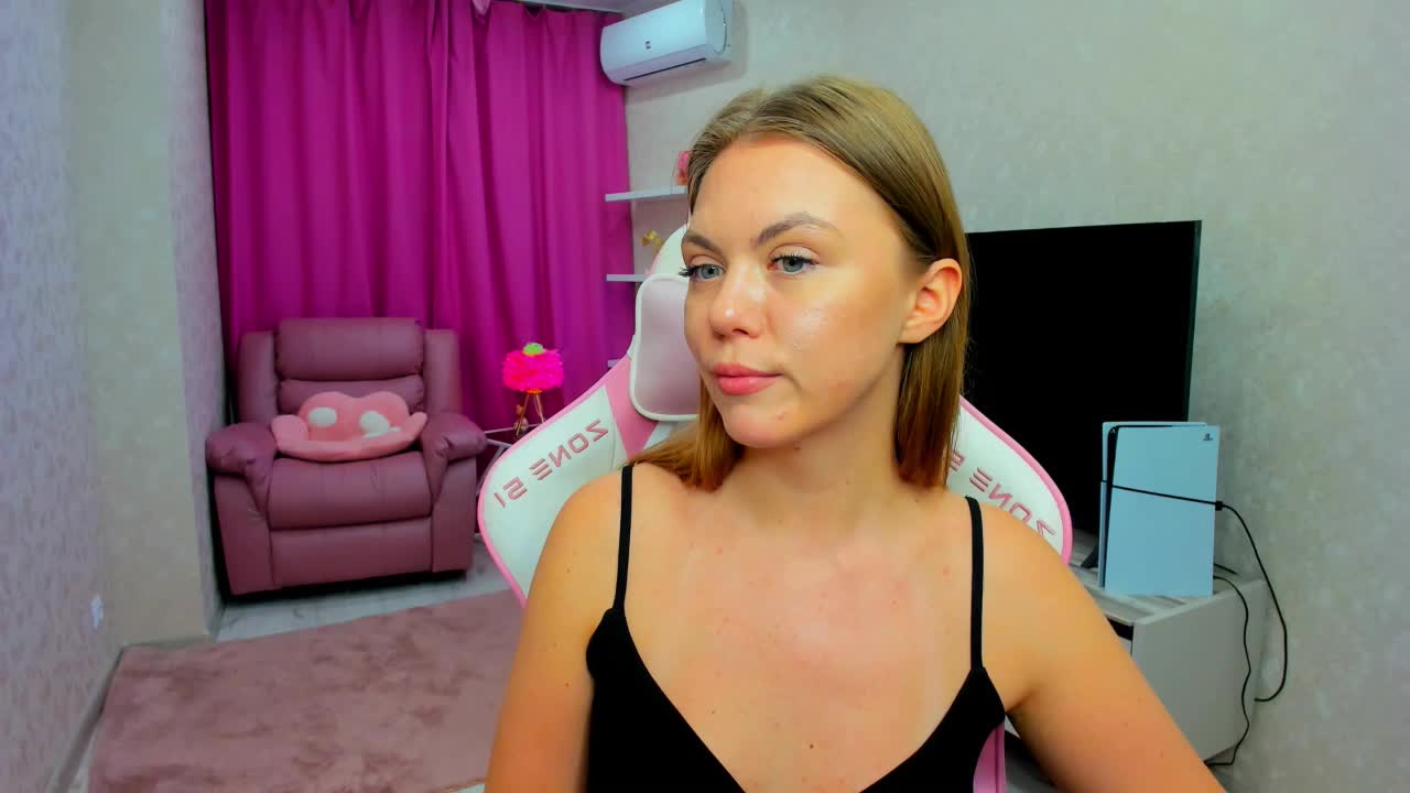 Strawberrye Adult Chat March 16, 2026