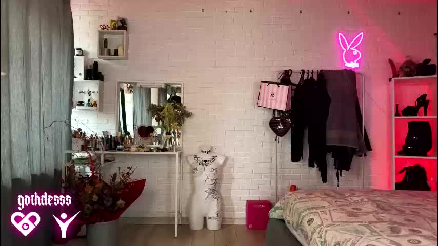 gothdesss Adult Chat March 16, 2026