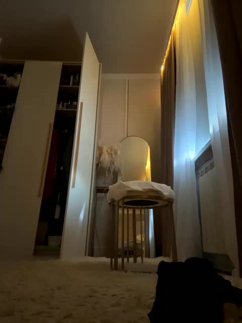 Ekaterina2221 Adult Chat March 16, 2026