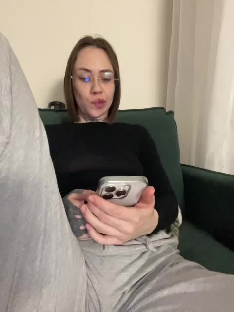 v_-_-_v Adult Chat March 16, 2026