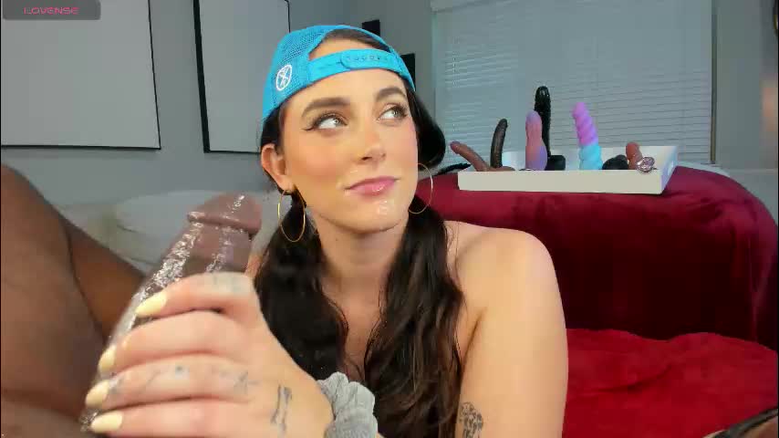 tightholestinytits Adult Chat March 16, 2026