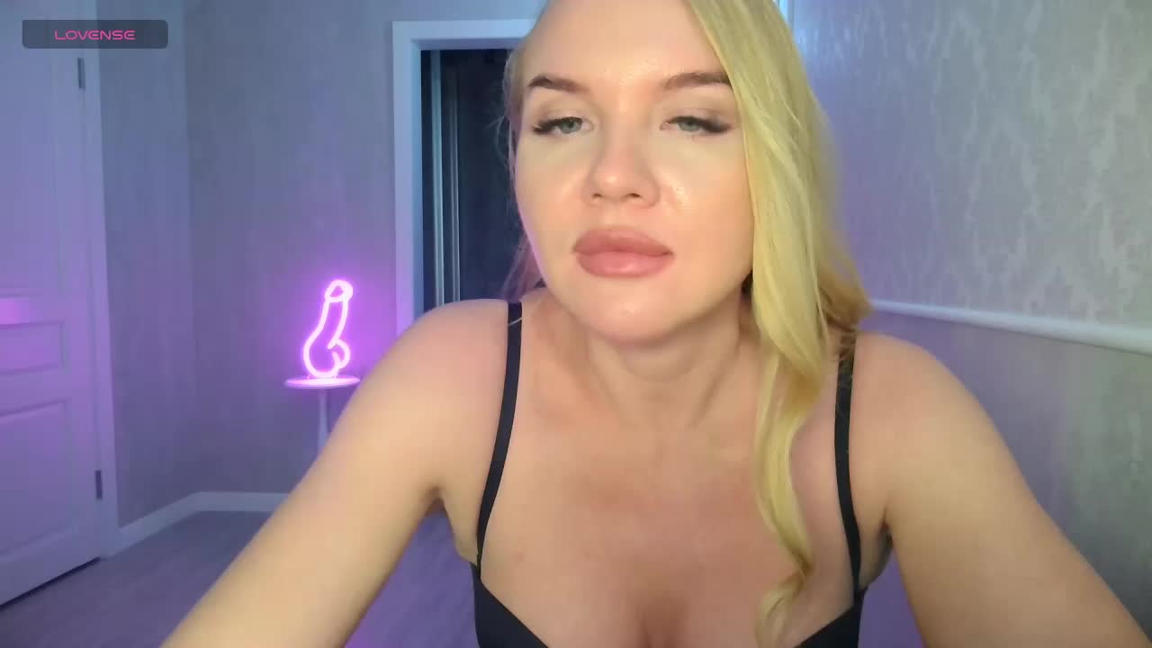 DOMINATRIX77 Adult Chat March 16, 2026