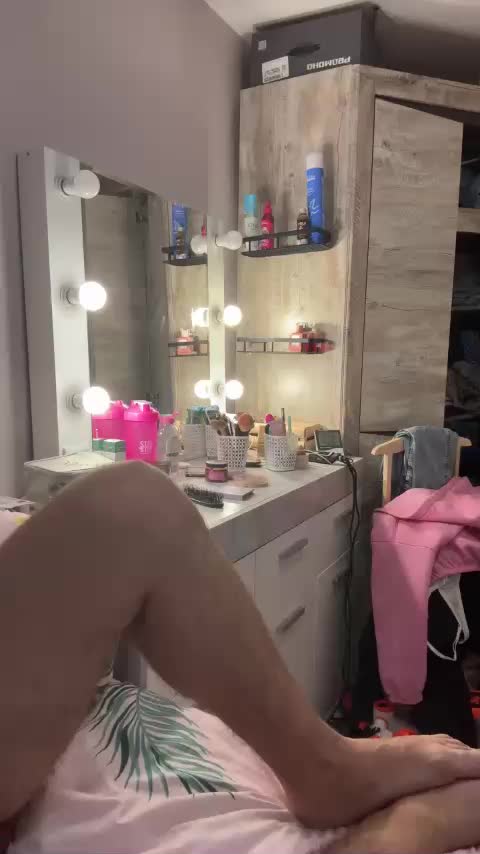 _Milashka_ Adult Chat March 16, 2026