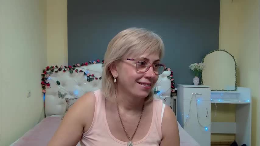 laurenwishy Adult Chat March 16, 2026