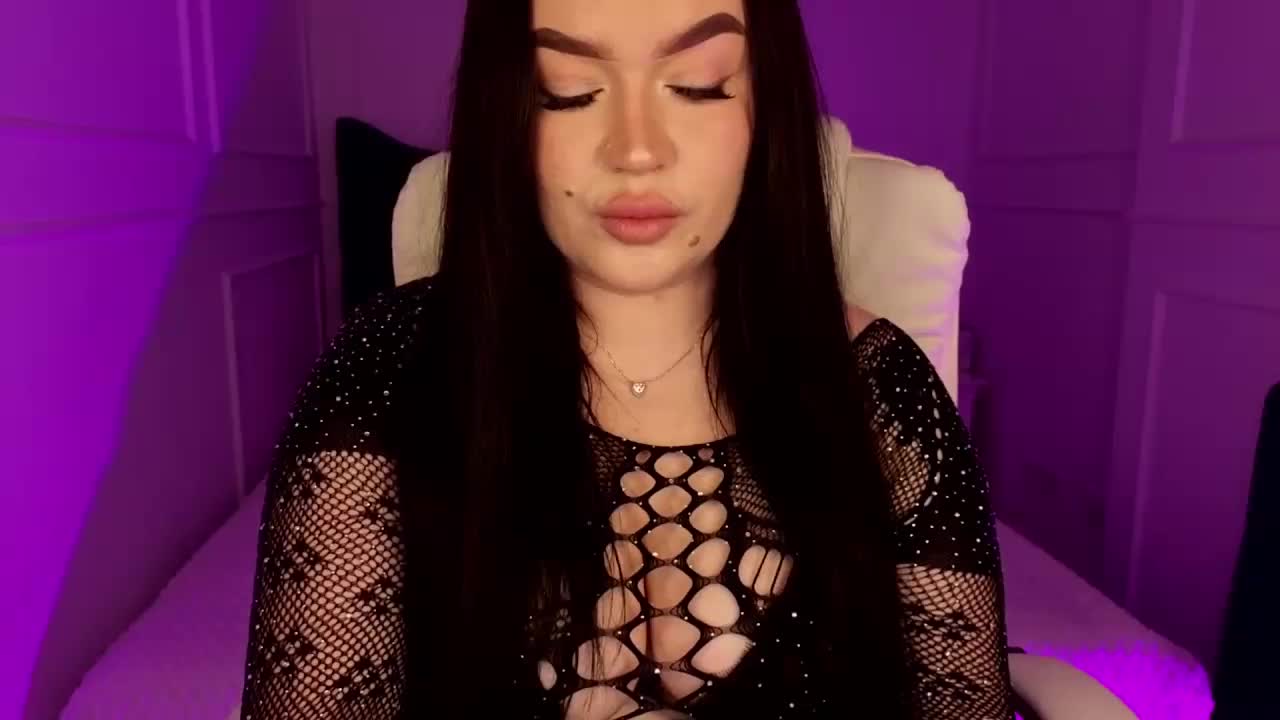 tinafox Adult Chat March 16, 2026