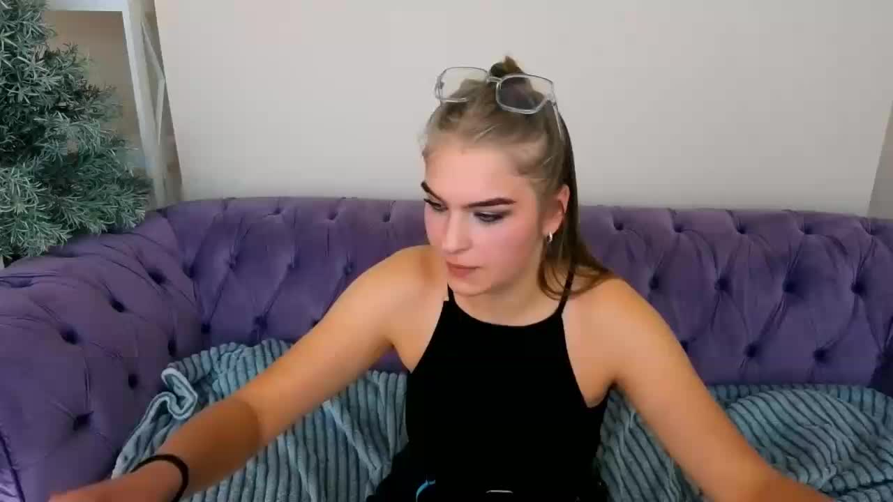 AlinaLemon Adult Chat March 16, 2026