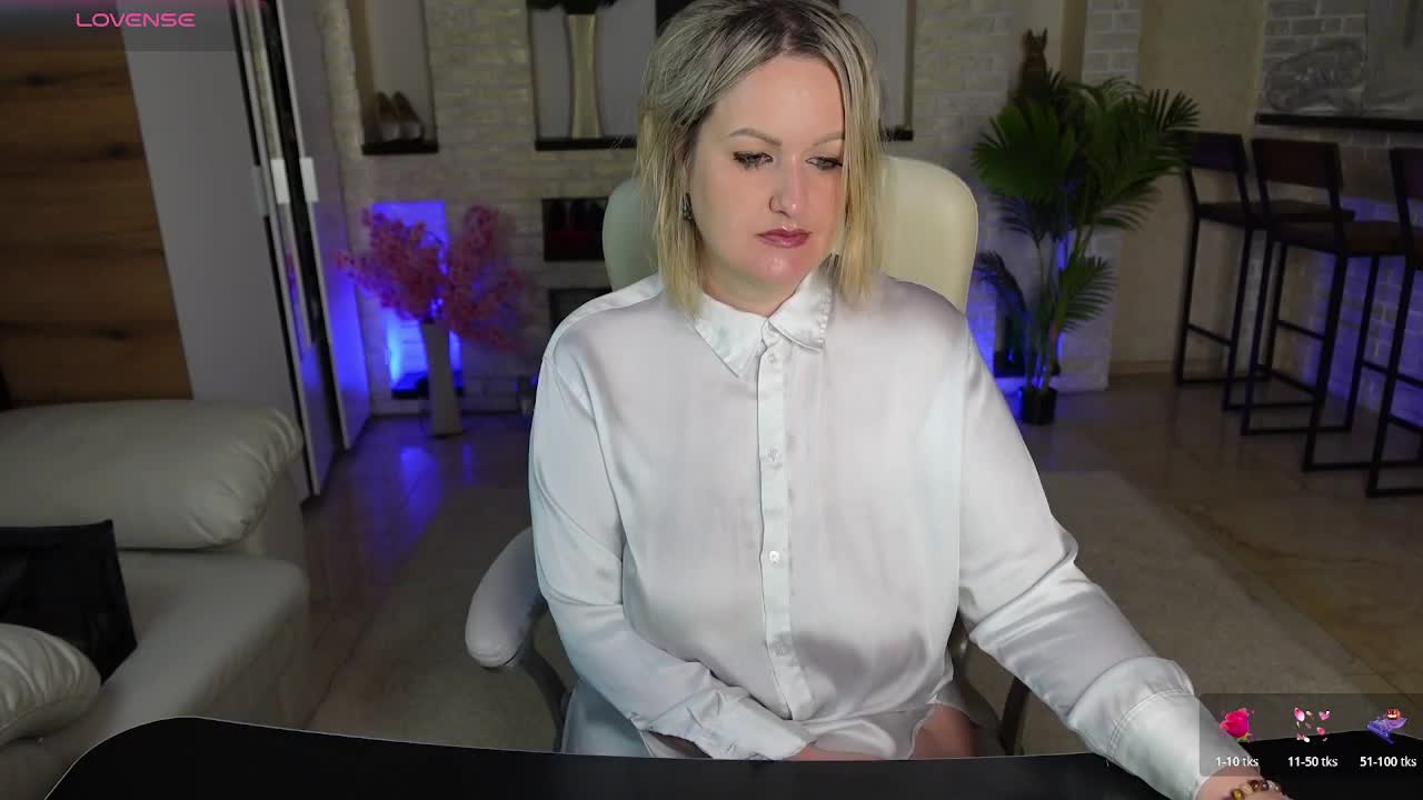 MariemLui Adult Chat March 16, 2026