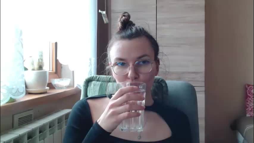 ellyxtasty Adult Chat March 16, 2026