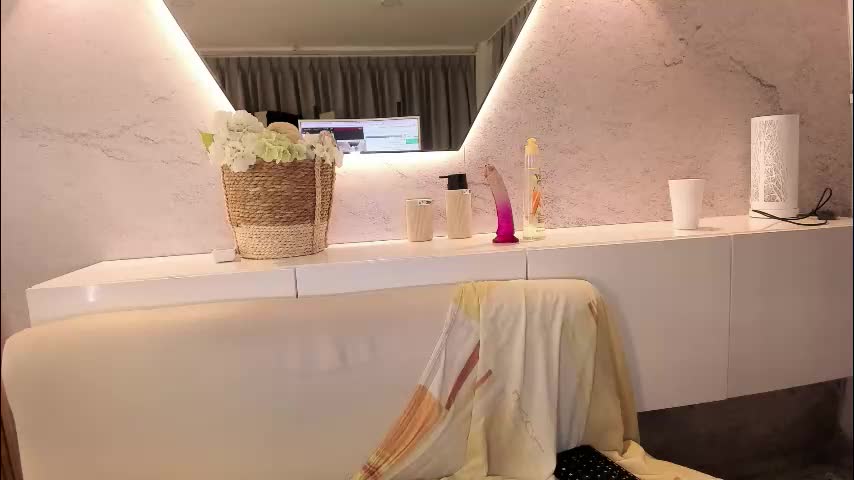 juliet_miller Adult Chat March 16, 2026