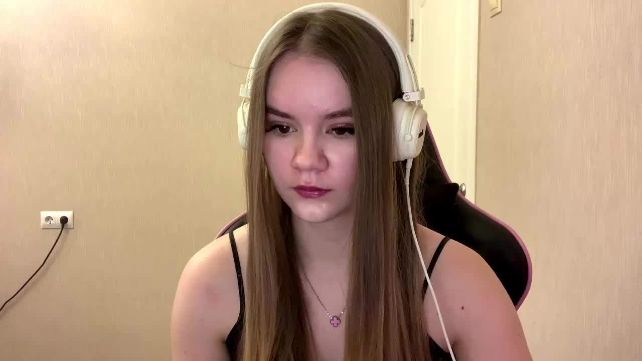 AgnesShyy Adult Chat March 16, 2026