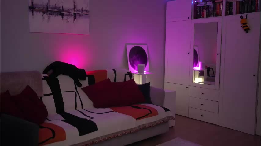 _blackbee_ Adult Chat March 16, 2026