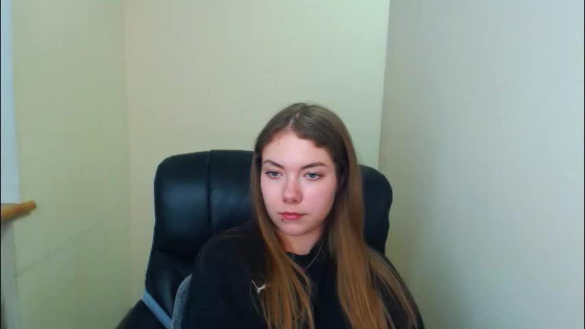 zoey_deuttch Adult Chat March 16, 2026