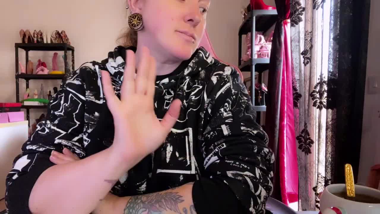 NylonQueen Adult Chat March 16, 2026