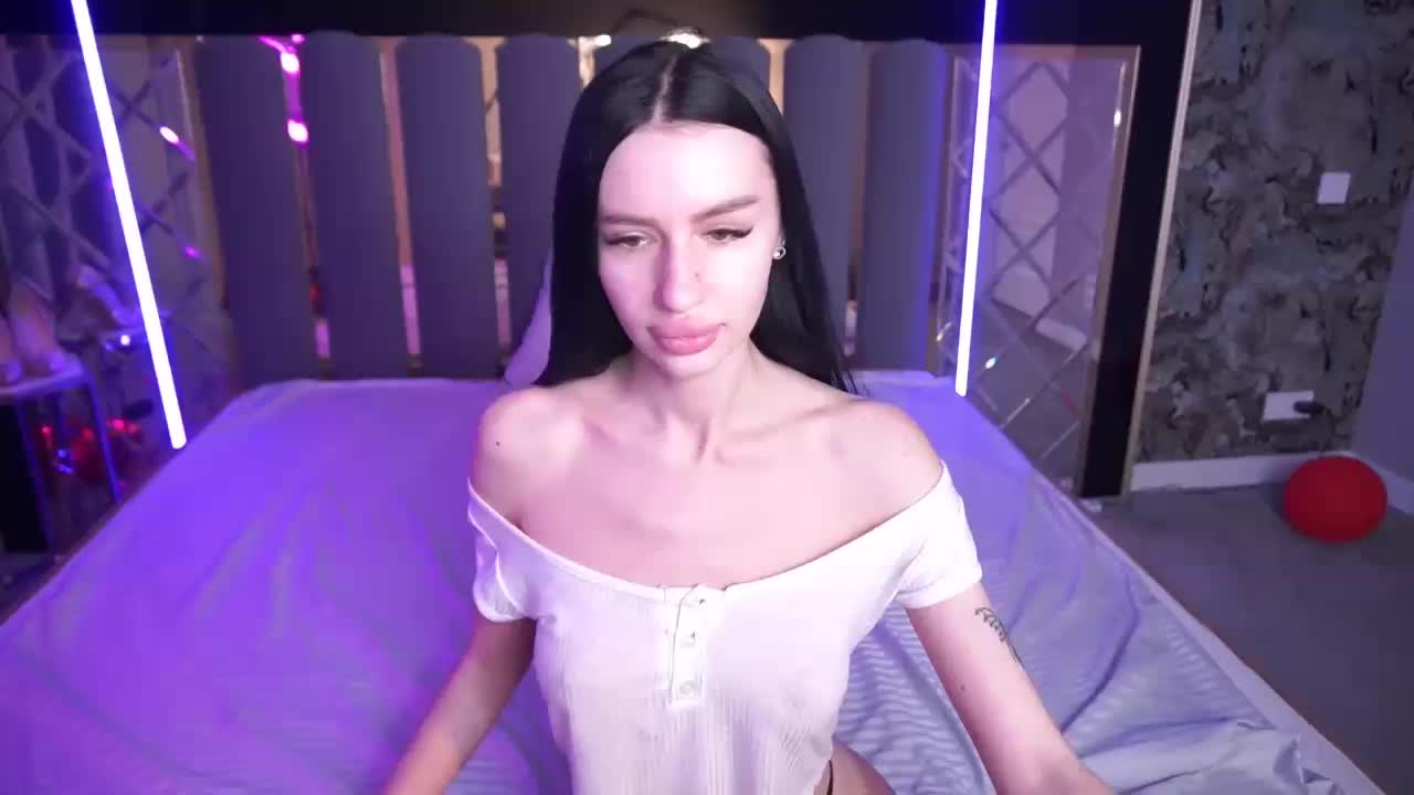 SnowWhiteee Adult Chat March 16, 2026