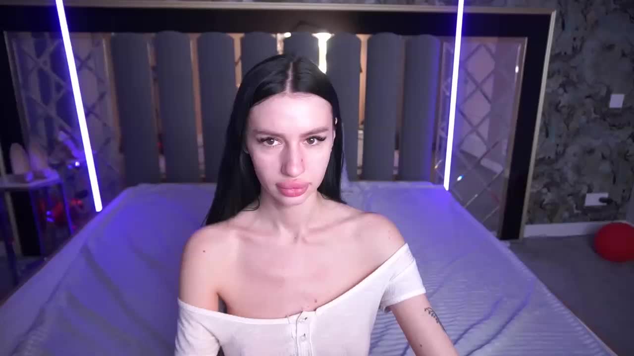 SnowWhiteee Adult Chat March 16, 2026