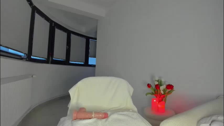 bella_hot77 Adult Chat March 16, 2026