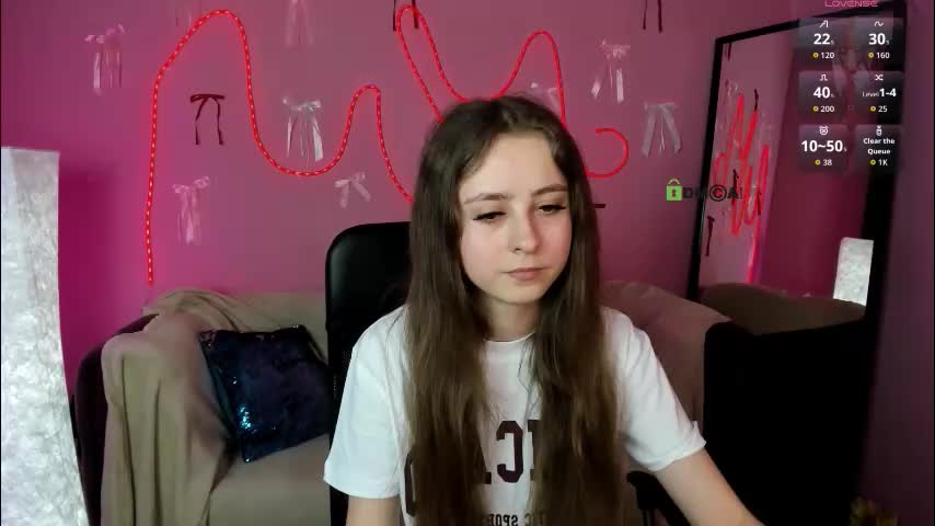 rebecca_smile_ Adult Chat March 16, 2026