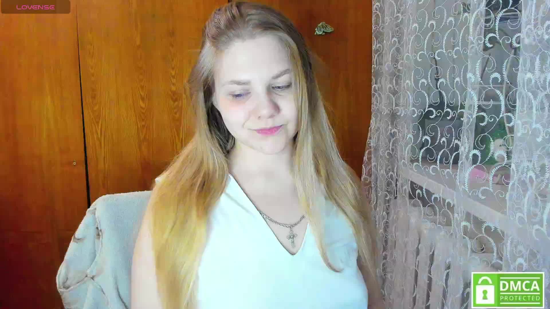 Emma-Frizea Adult Chat March 17, 2026