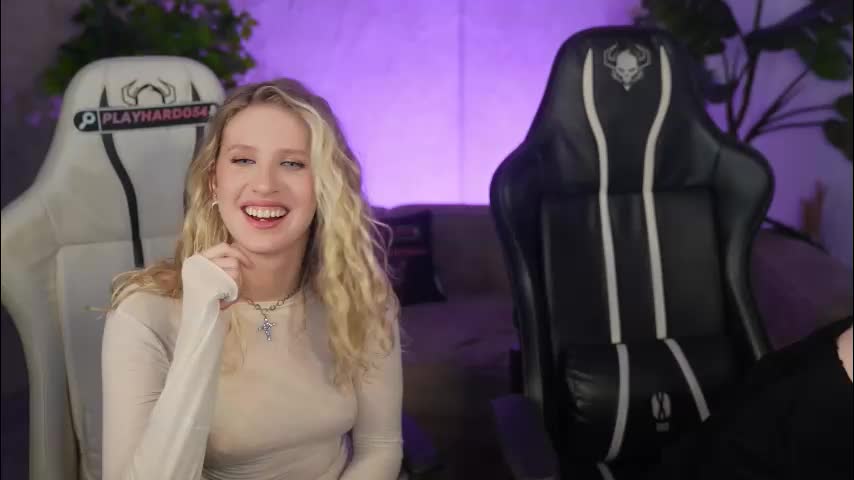 bright_diamonds_054 Adult Chat March 17, 2026