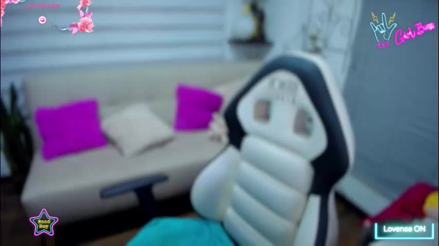 lunagasai_ Adult Chat March 17, 2026