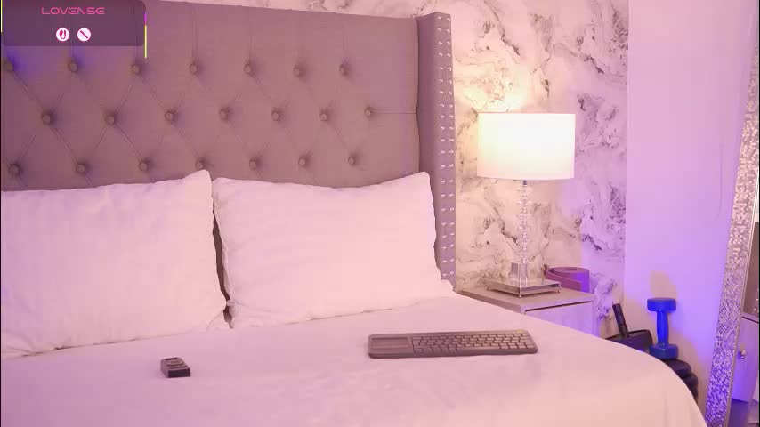 charlotte_harriz Adult Chat March 17, 2026