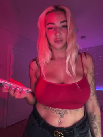 -AmazingBlonde- Adult Chat March 17, 2026