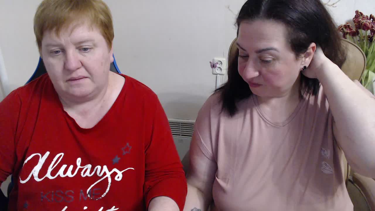 XMollyJaneEX Adult Chat March 17, 2026