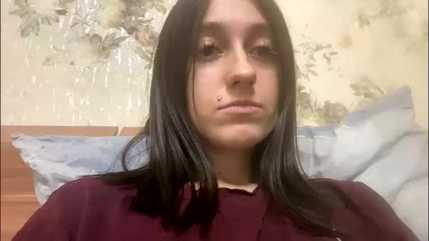 viktoria9898 Adult Chat March 17, 2026