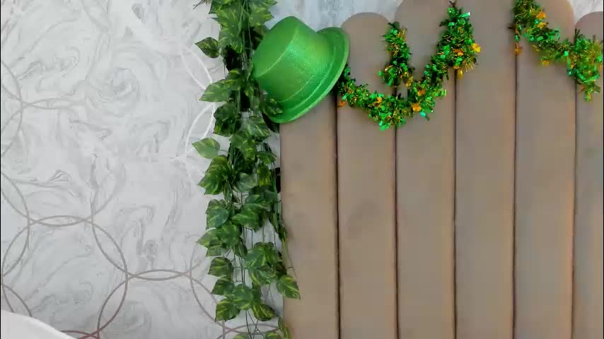 zafiro22_ Adult Chat March 17, 2026