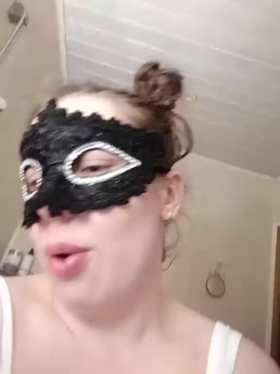 TataMiha2208 Adult Chat March 17, 2026