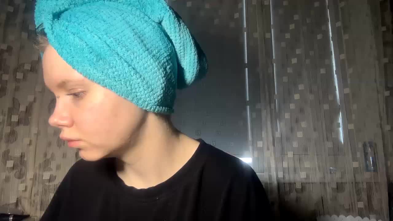 LaelVeller Adult Chat March 17, 2026