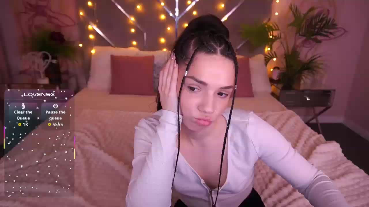 MirielleNymph Adult Chat March 17, 2026