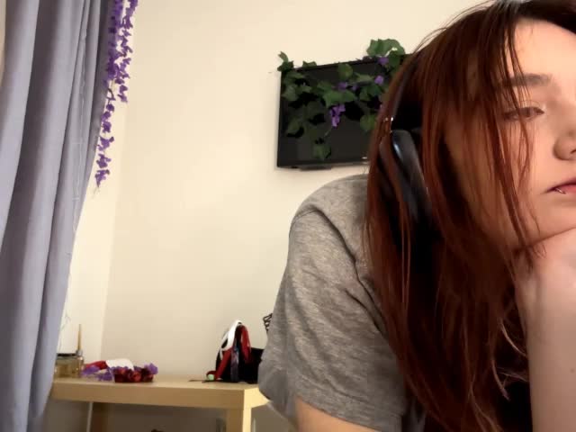 AvelinaBagron Adult Chat March 17, 2026