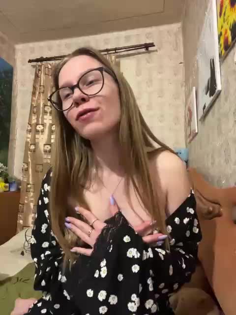 Milana22a Adult Chat March 17, 2026