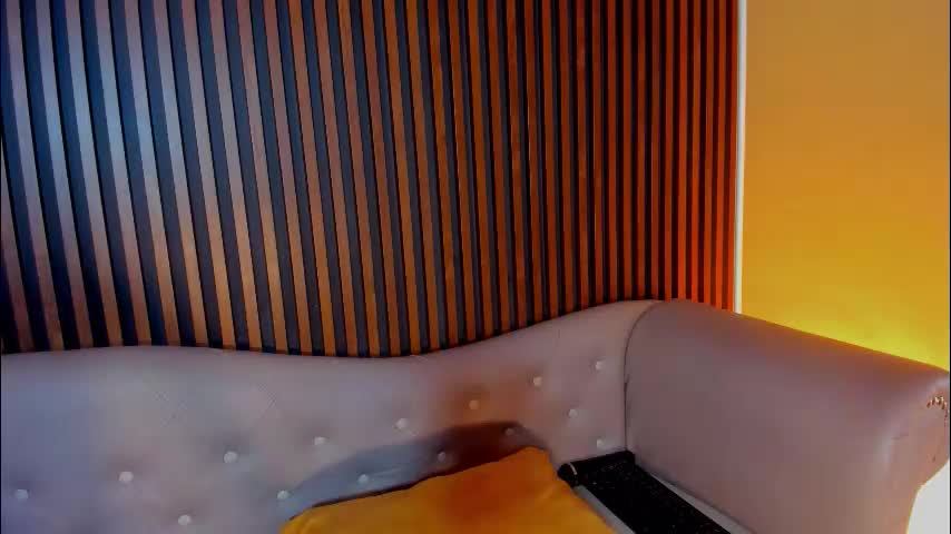 laura_aristizabal_19 Adult Chat March 17, 2026