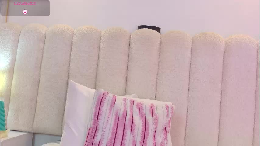 mia_rom Adult Chat March 17, 2026