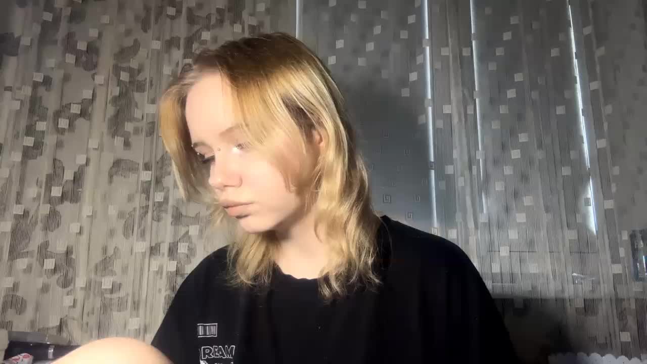 LaelVeller Adult Chat March 17, 2026