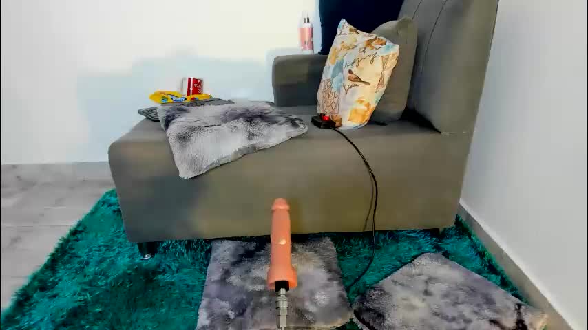 amelie_hills Adult Chat March 17, 2026