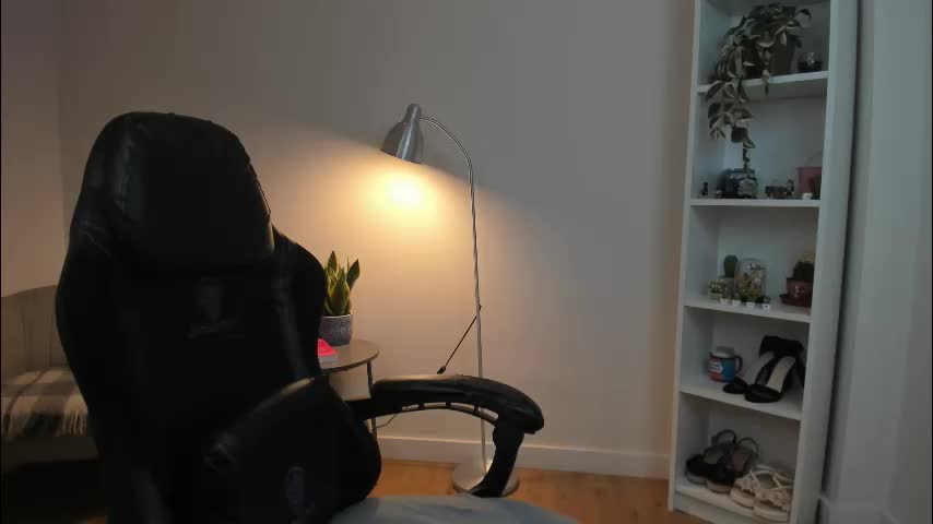 sakura_harper Adult Chat March 17, 2026