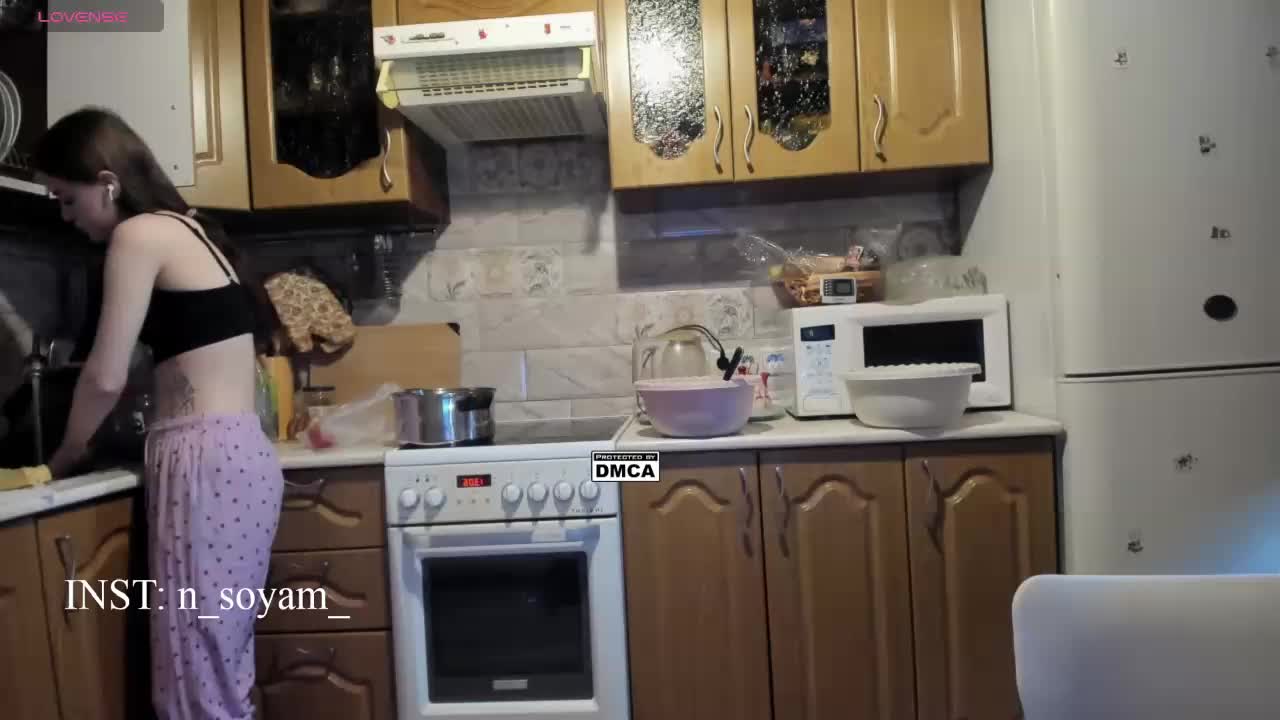 KikiSoHigh Adult Chat March 17, 2026