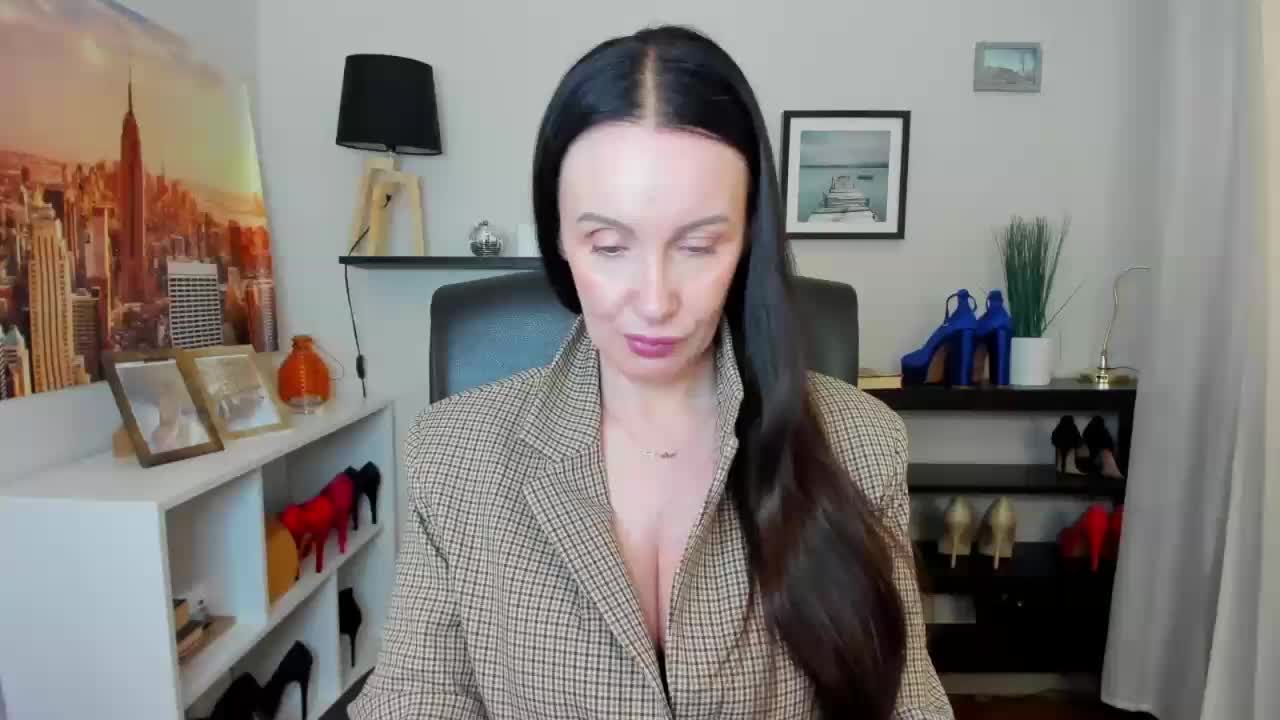 velvetJasmine Adult Chat March 17, 2026