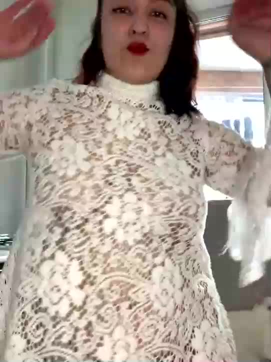 Melinda2025 Adult Chat March 17, 2026