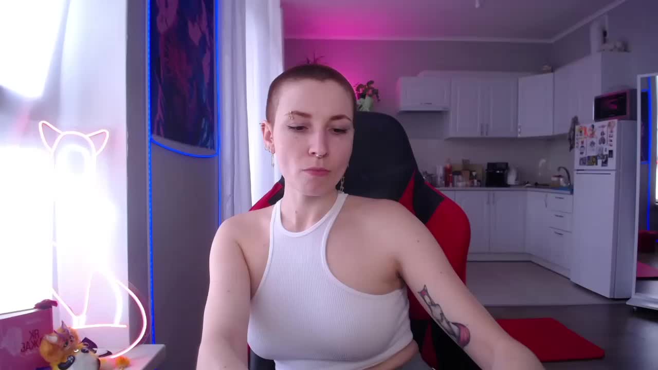 Hope_Foxter Adult Chat March 17, 2026