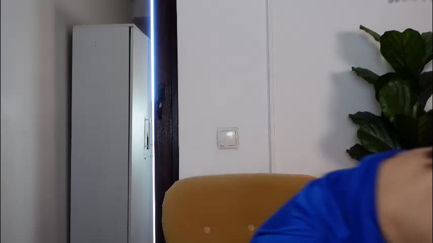 ninacrystal Adult Chat March 17, 2026